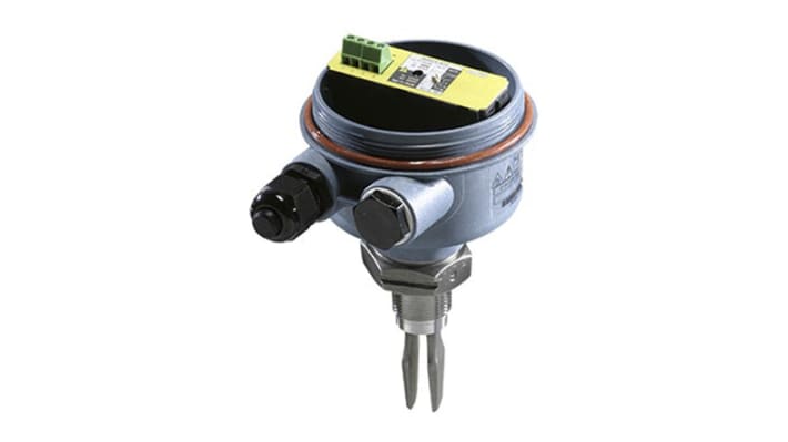 Rosemount 1408H Series Non-Contacting Radar Level Transmitter, Digital Output, Flange Mount, Polished Stainless Steel Body