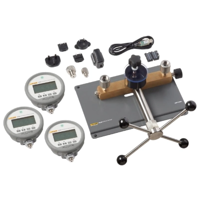 FLUKE P5514B-2700G-3/C Hydraulic Pressure Comparator Combines with Reference Pressure Gauges for A Complete Benchtop Pressure Calibration So