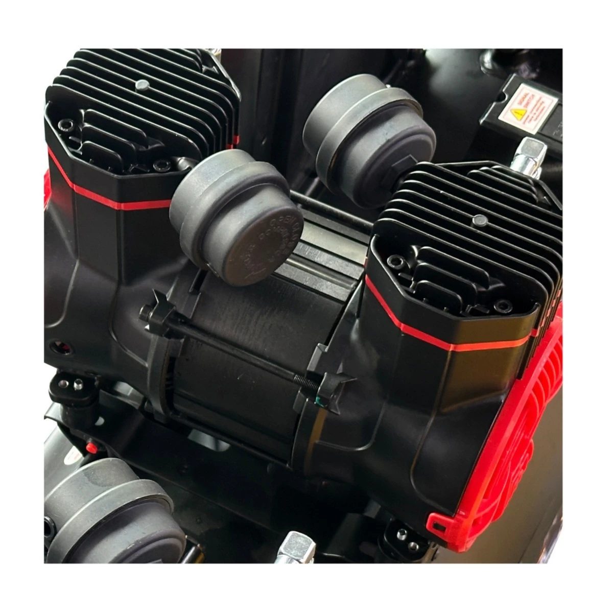 AUARITA ปั๊มลมออยล์ฟรี กำลัง 8 แรงม้า ไฟ 220 โวลต์ 1 เฟส 4 โพล (4หัว) รุ่น 4-1500X4F160 ขนาดถัง 160 ลิตร แรงดันสูงสุด 12 บาร์ ปริมาณลม 940 ล