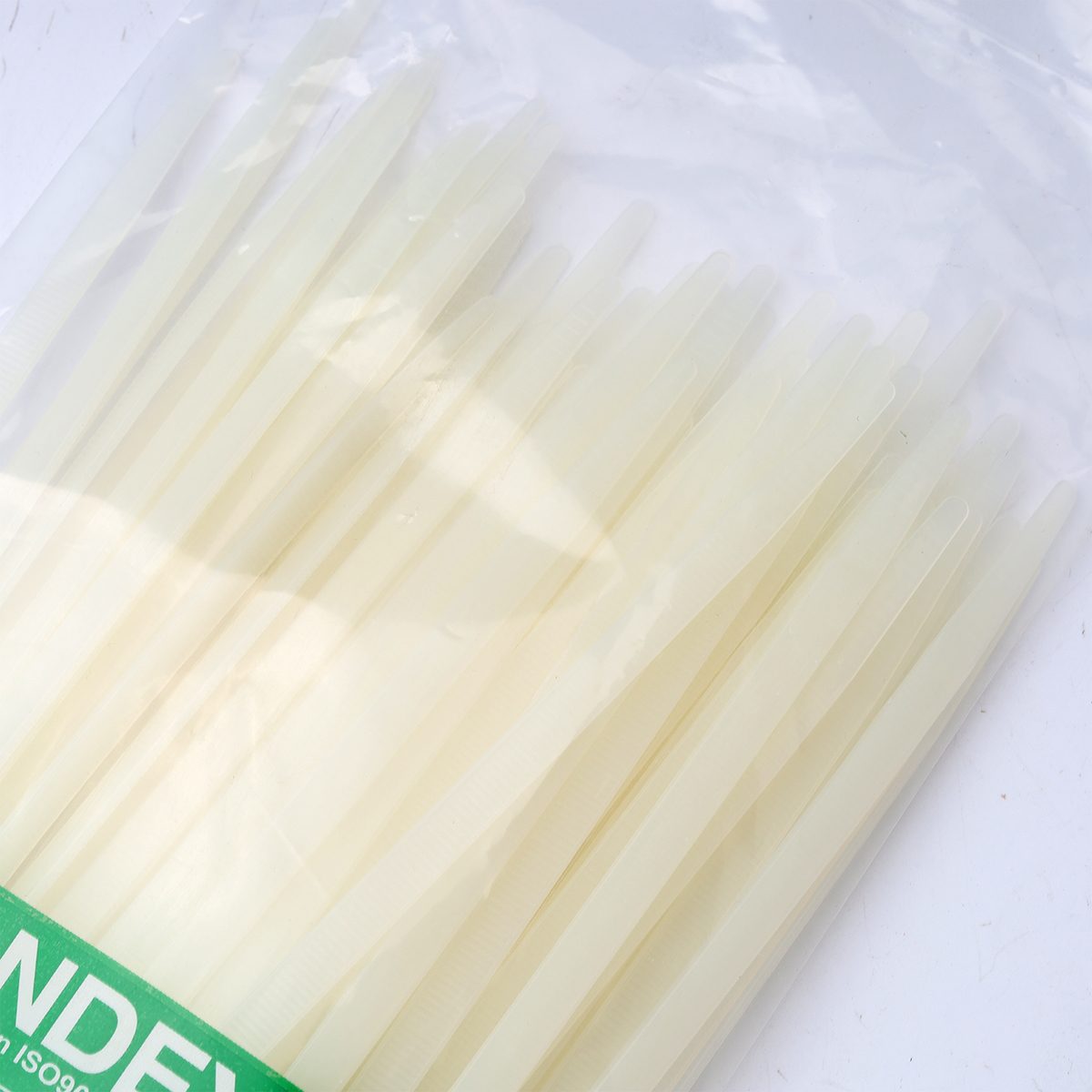 CT-385-4Cเคเบิ้ลไทร์15 3/16"ขาว(100เส้น)