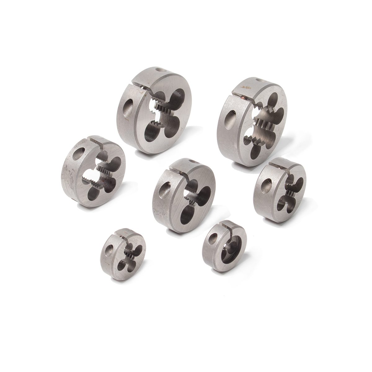 ลูกต๊าปกลม M 16X1.50(1 1/2")