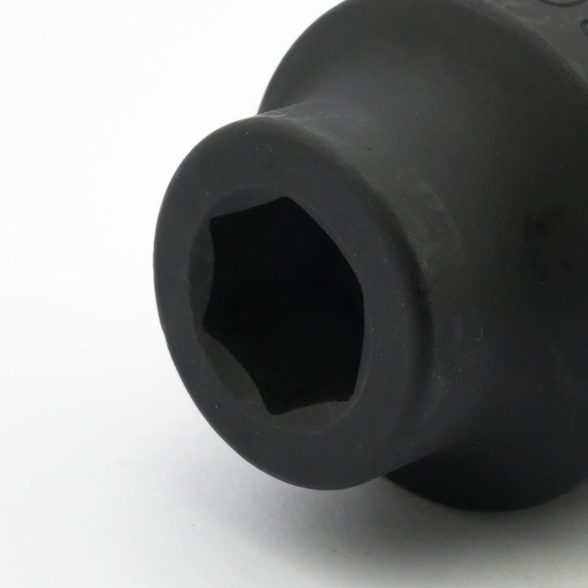 48519 ลูกบ๊อกซ์ลม 6PT. 58MM 1" NO.19