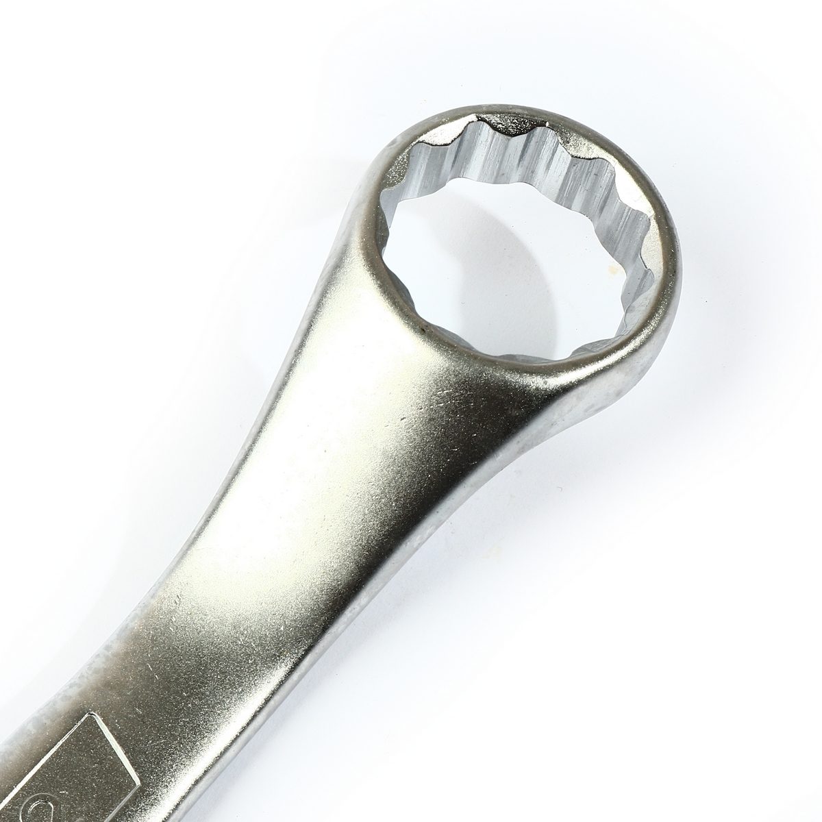 7583032 ประแจแหวน45 องศา NO.30X32