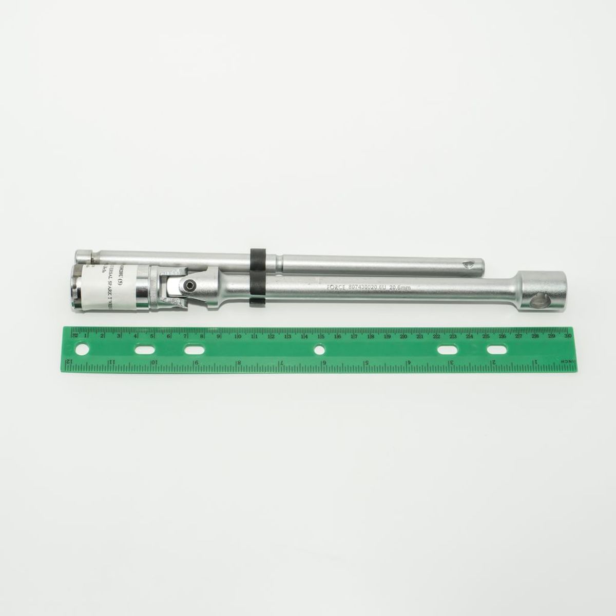 1/2" DR. UNIVERSAL SPARK T WRENCH