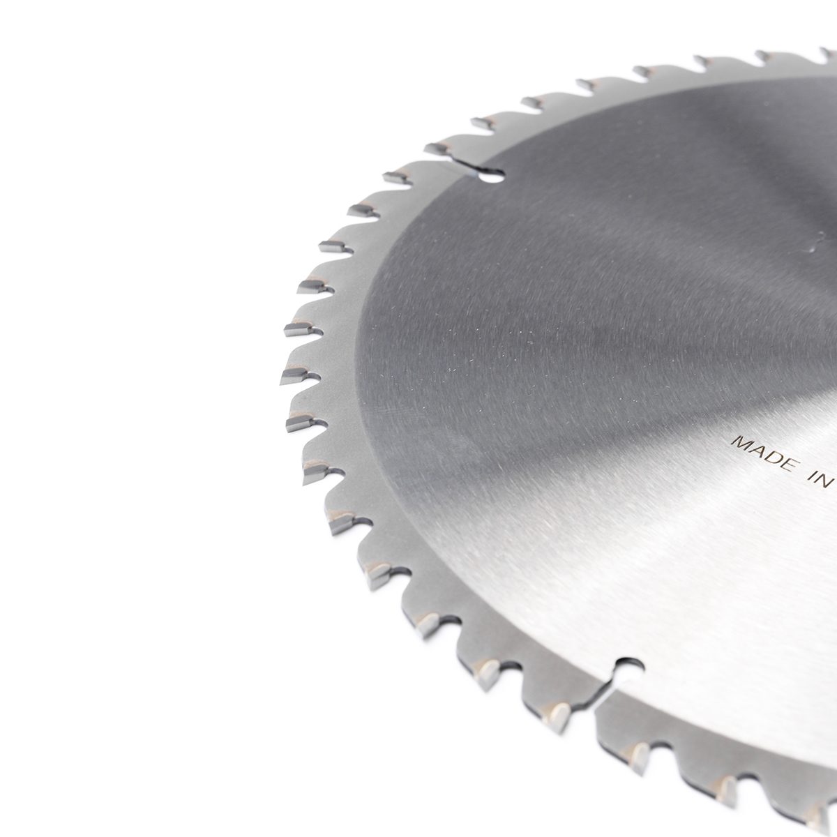 ใบเลื่อย 7" (190MM) X 52T MULTI CUT