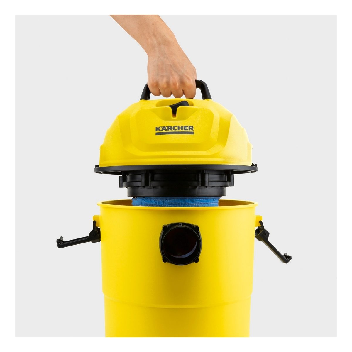 KARCHER เครื่องดูดฝุ่นน้ำ-แห้ง รุ่น WD 1 Classic กำลังมอเตอร์ 1,200 วัตต์ แรงดูด 180 มิลลิบาร์ กำลังไฟ 220 โวลต์ ขนาดถัง 15 ลิตร มาพร้อมหัวด