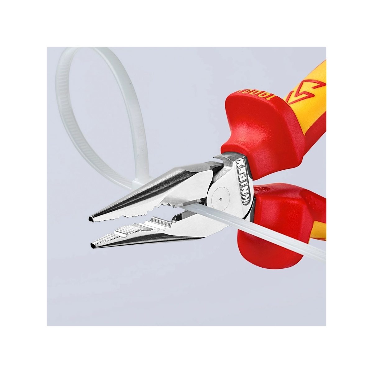 KNIPEX คีมรวมปากแหลม เคลือบโครม ด้ามVDE ขนาด 145 มม. รหัส 08 26 145 (คะนิเพค)