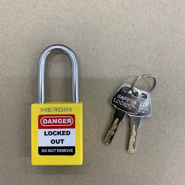 MERGIN  กุญแจนิรภัยก้านสแตนเลส 38 มม.สีเหลือง พร้อมลูกกุญแจ 2 ดอก / Keyed differ Lockout/ Safety padlock