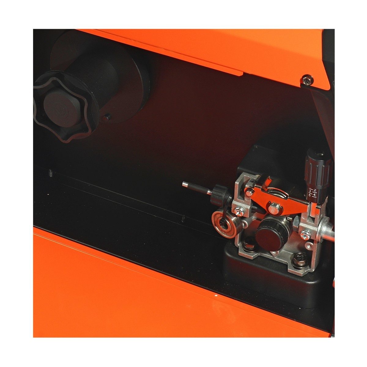 JASIC เครื่องเชื่อม ตู้ชื่อม MIG / MMA / Lift TIG รุ่น MIG200D+ แรงดันไฟ 220 โวลต์ กระแสเชื่อม MIG 30-200A (11-28V) กระแสเชื่อม MMA 20-180A 