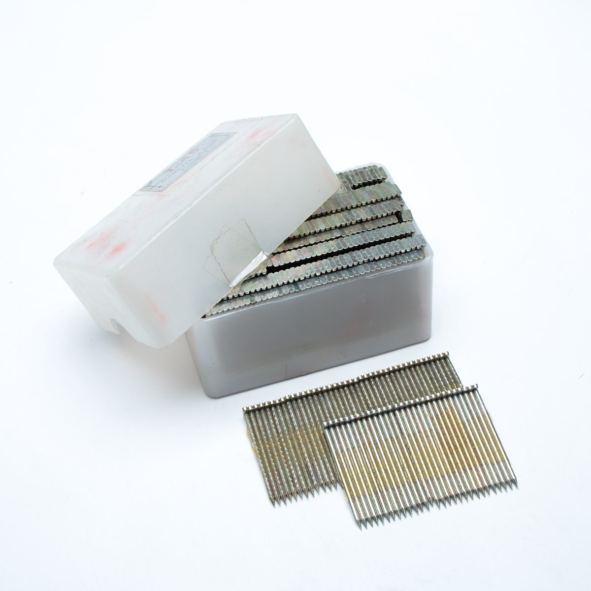 HI-UP ตะปูยิงไม้ 25 มม. รุ่น T-45 ใช้กับแม็กยิงตะปู รุ่น FF1.8/50, Q-TYPE และ T-64 บรรจุ 2,500 ตัว/กล่อง (ไฮ-อัพ)