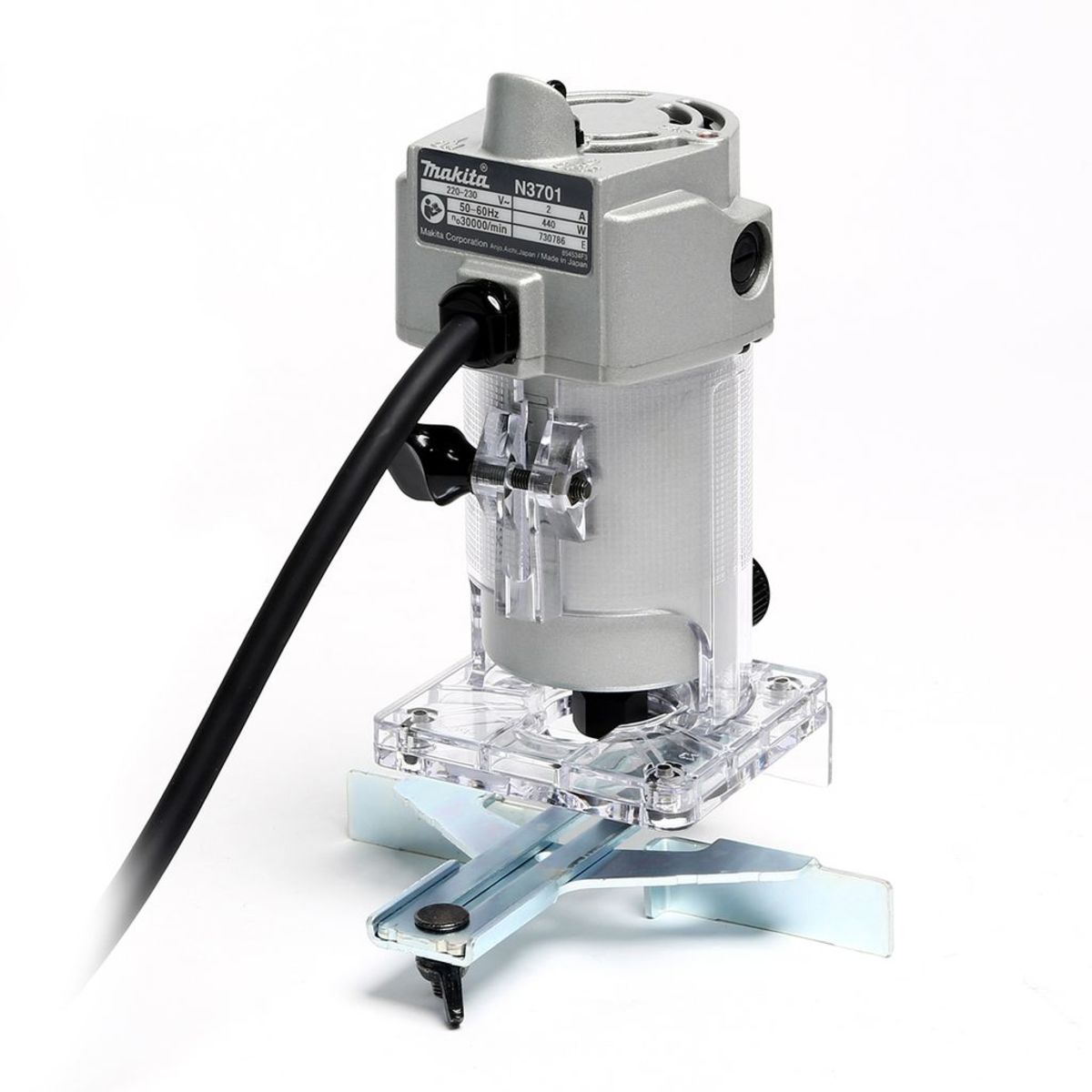 MAKITA เครื่องแกะลายไม้ ขนาด 1/4 นิ้ว (6 มม.) กำลังไฟ 440 วัตต์ รุ่น N3701 ความเร็วรอบ 30,000 รอบ/นาที (มากีต้า)