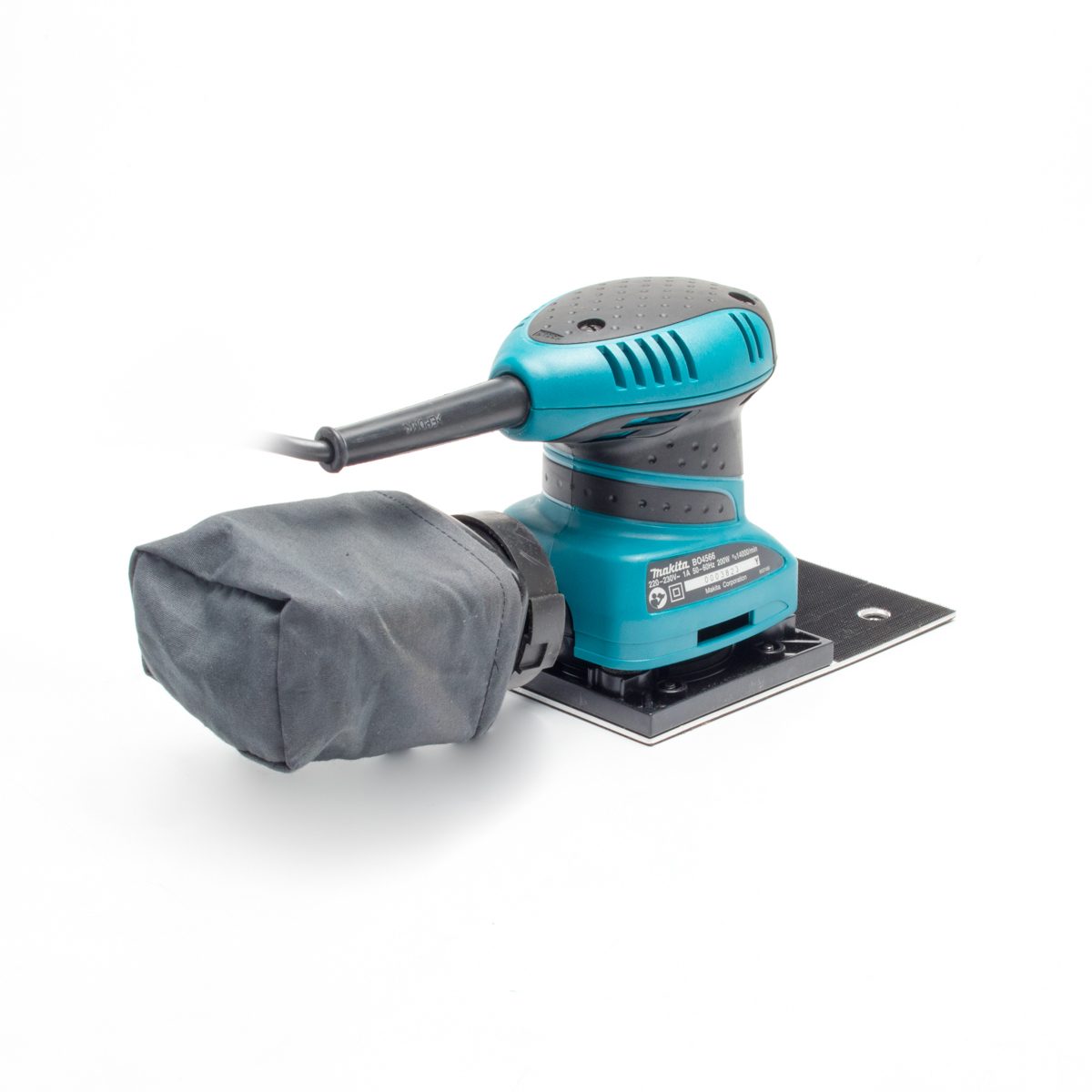 MAKITA เครื่องขัดกระดาษทรายสั่น ขนาด 102 X 166 มม. (4 X 6-1/2 นิ้ว) กำลังไฟ 200 วัตต์ รุ่น BO-4566 ความเร็วการขัด 14,000 ครั้ง/นาที มีฉนวนสอ