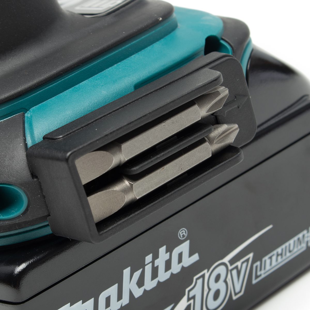 MAKITA สว่านกระแทกไร้สาย 18 โวลต์ ขนาด 13 มม. (1/2 นิ้ว) รุ่น DHP458RFE แรงบิดหมุน 84 นิวตันเมตร รวมแบตเตอรี่-แท่นชาร์จ (มากีต้า)