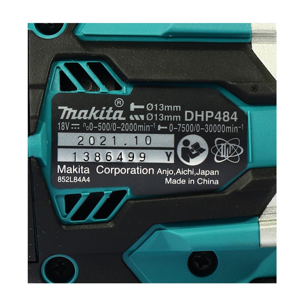 MAKITA สว่านกระแทกไร้สาย 18 โวลต์ ขนาด 13 มม. (1/2 นิ้ว) รุ่น DHP484RFE แรงบิดหมุน 60 นิวตันเมตร รวมแบตเตอรี่-แท่นชาร์จ (มากีต้า)