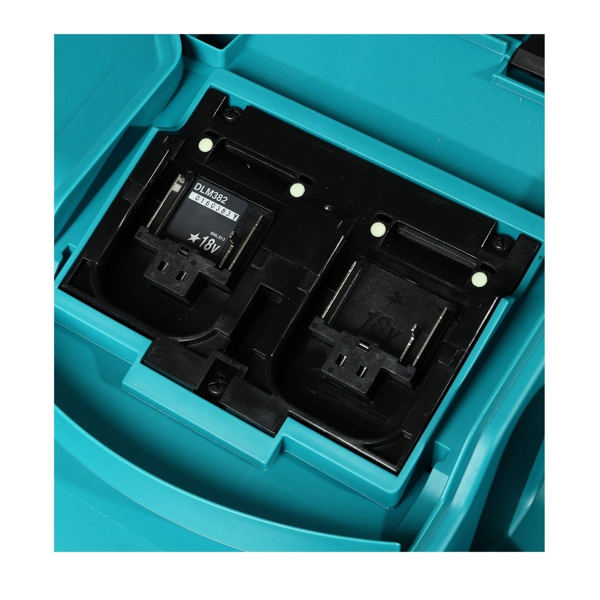 MAKITA รถเข็นตัดหญ้าไร้สาย 36 โวลต์ ความกว้างในการตัด 330 มม. รุ่น DLM330Z กำลังไฟ 900 วัตต์ ถังเก็บหญ้า 40 ลิตร ไม่รวมแบตเตอรี่-แท่นชาร์จ (