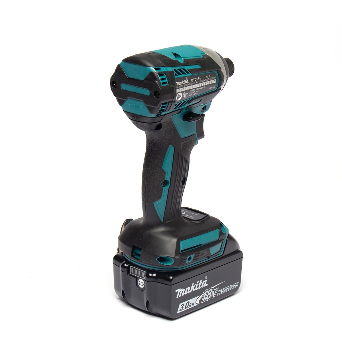 MAKITA สว่านอิมแพคไร้สาย 18V รุ่น DTD154RFE ก้านหกเหลี่ยม 1/4 นิ้ว แรงบิดสูงสุด 175 NM รวมแบตเตอรี่-แท่นชาร์จ (มากีต้า)