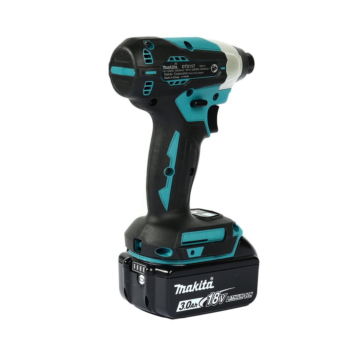MAKITA (มากีต้า) สว่านกระแทกไร้สาย 18V รุ่น DTD157RFJ แรงบิดสูงสุด 140 นิวตันเมตร มอเตอร์ไร้แปรงถ่าน สามารถทำงานในพื้นที่แคบได้ (พร้อมแบตเตอ