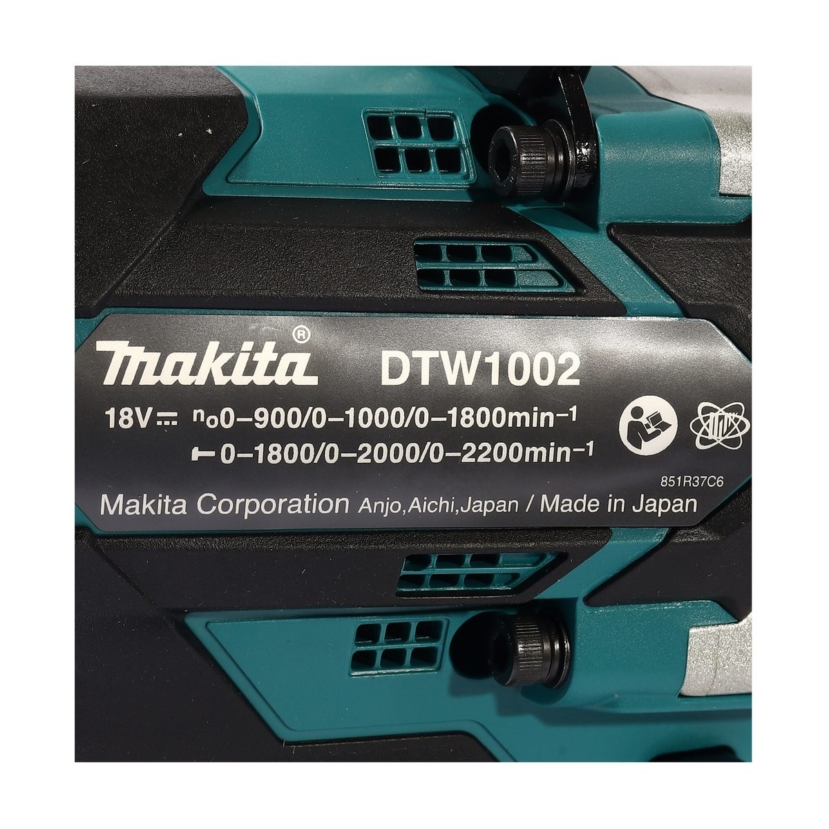 MAKITA เครื่องขันบล๊อกไร้สาย 18 โวลต์ 1/2 นิ้ว + สายสะพาย รุ่น DTW1002ZX2 แรงบิดสูงสุด 1,000 นิวตันเมตร ไม่รวมแบตเตอรี่และแท่นชาร์จ (มากีต้า
