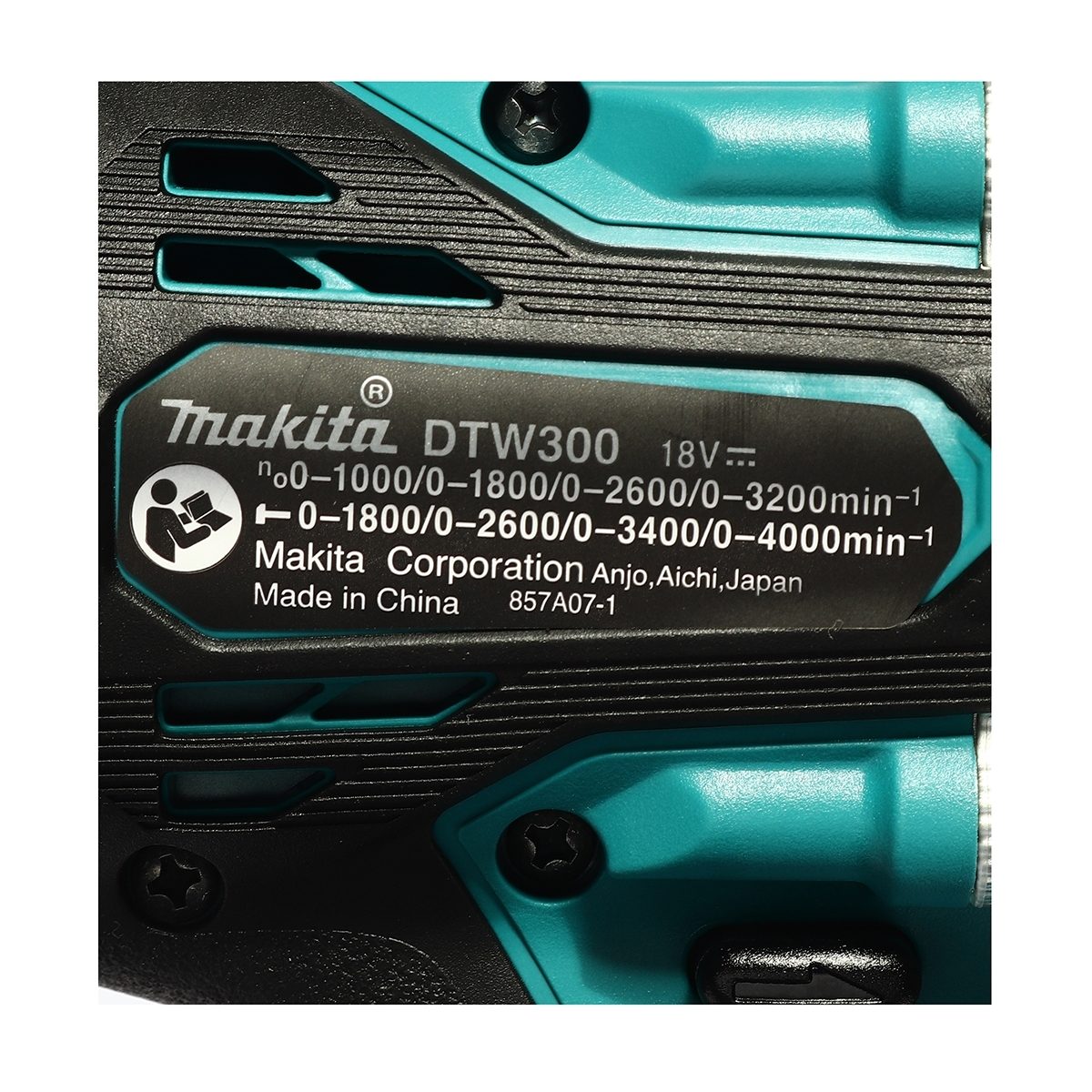 MAKITA เครื่องขันบล๊อกไร้สาย 18 โวลต์ 1/2 นิ้ว รุ่น DTW300FJX3 แรงบิดสูงสุด 330 นิวตันเมตร พร้อมชุดลูกบล็อก แกน 1/2 นิ้ว รวมแบตเตอรี่และแท่น
