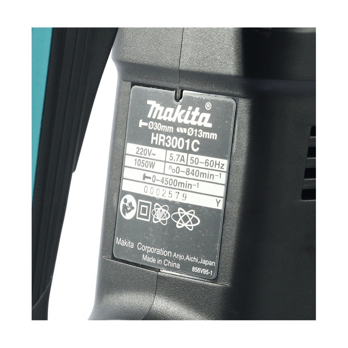 MAKITA สว่านโรตารี่ไฟฟ้า 3 ระบบ ขนาด 30 มม. (1-3/16 นิ้ว) กำลังไฟ 1,050 วัตต์ รุ่น HR3001CJ พลังงานการกระแทก 3.9 จูล ใช้กับดอก SDS-PLUS (มาก