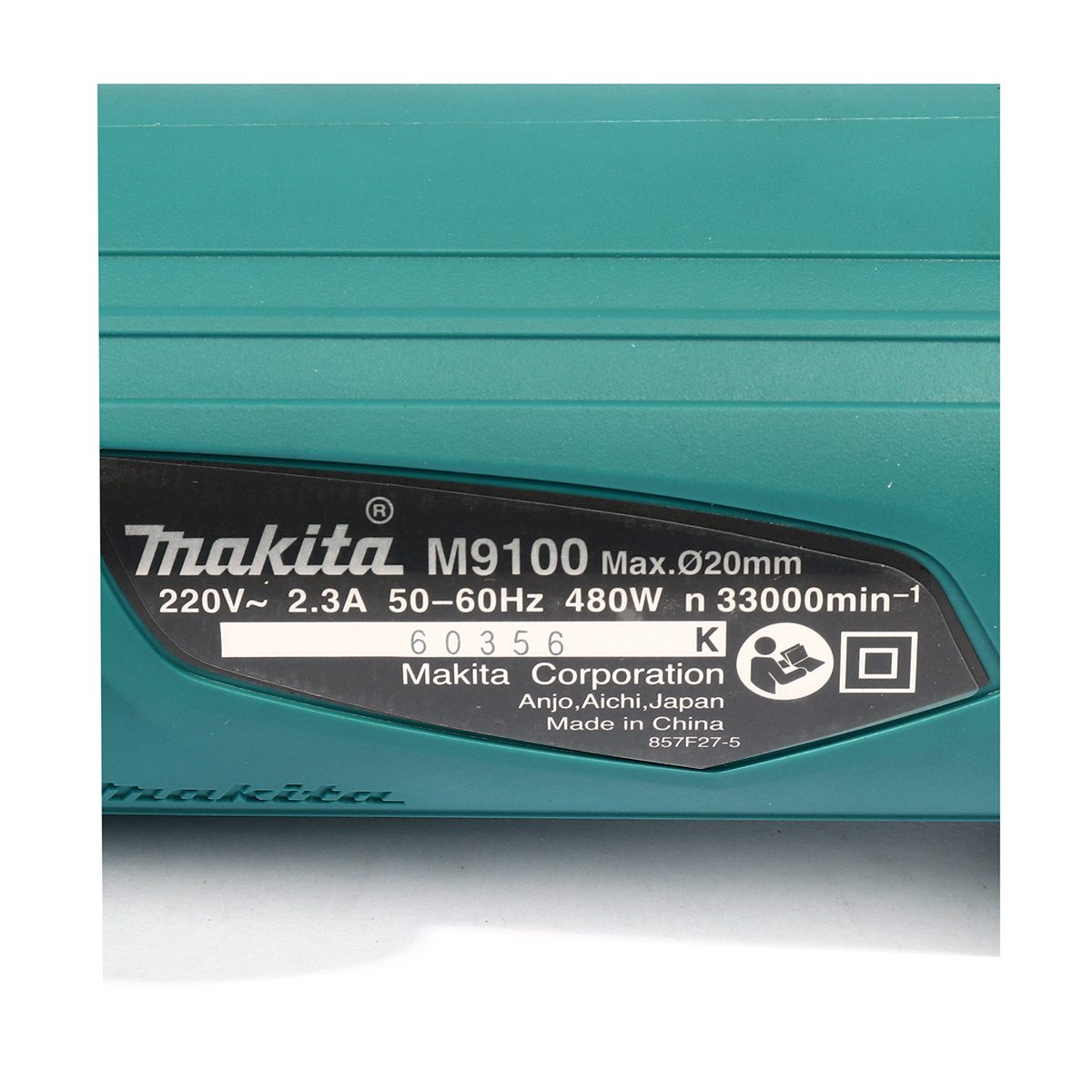 MAKITA เครื่องเจียรแกนไฟฟ้า ขนาด 1/4 นิ้ว กำลังไฟ 480 วัตต์ รุ่น M9100B ความเร็วรอบ 33,000 รอบ/นาที มีฉนวนสองชั้น (มากีต้า : MT Series)
