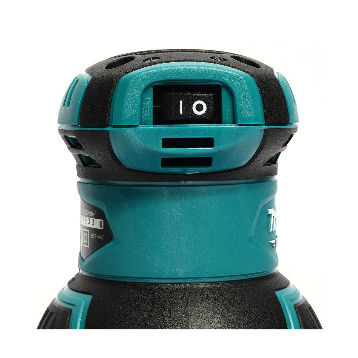 MAKITA เครื่องขัดกระดาษทรายกลมสั่นสุ่ม 5 นิ้ว (125 มม.) กำลังไฟ 240 วัตต์ รุ่น M9204B ความเร็วการขัด 12,000 OPM มีฉนวนสองชั้น (มากีต้า)