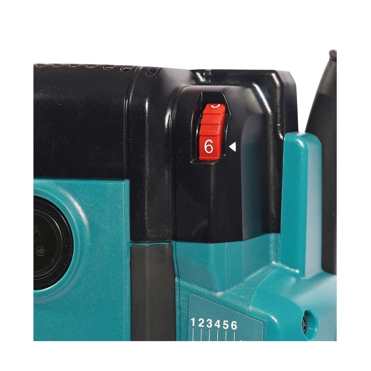 MAKITA เครื่องเร้าเตอร์ ขนาด 1/2 นิ้ว (12 มม.) กำลังไฟ 2,300 วัตต์ รุ่น RP2302FC05 ความเร็วรอบ 9,000 - 22,000 รอบ/นาที พร้อมหัวดูดฝุ่น (มากี