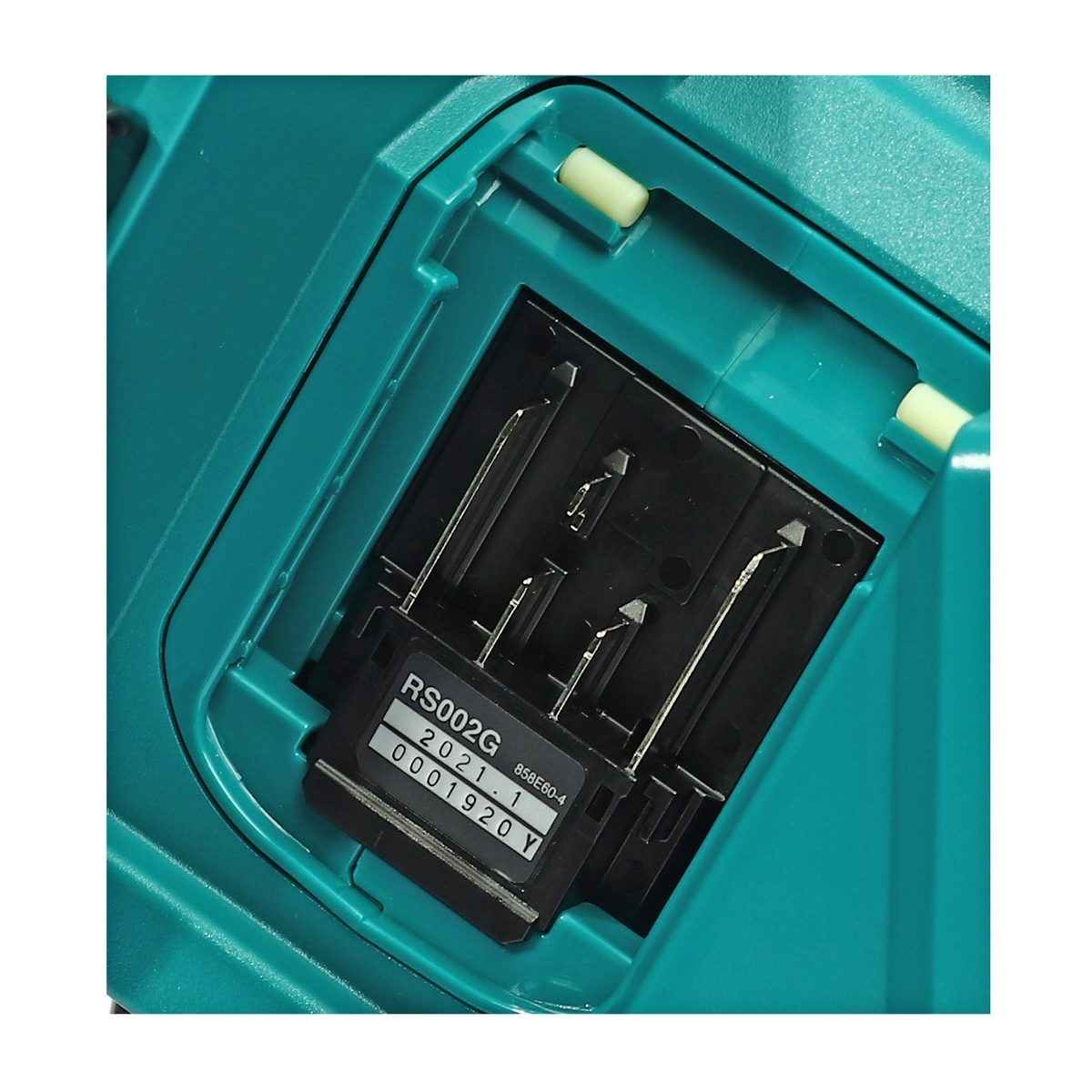 MAKITA เลื่อยวงเดือน 40VMAX 10 นิ้ว รุ่น RS002GZ ความเร็วรอบตัวเปล่า 4,000 รอบ/นาที รวมแบตเตอรี่-แท่นชาร์จ (มากีต้า)