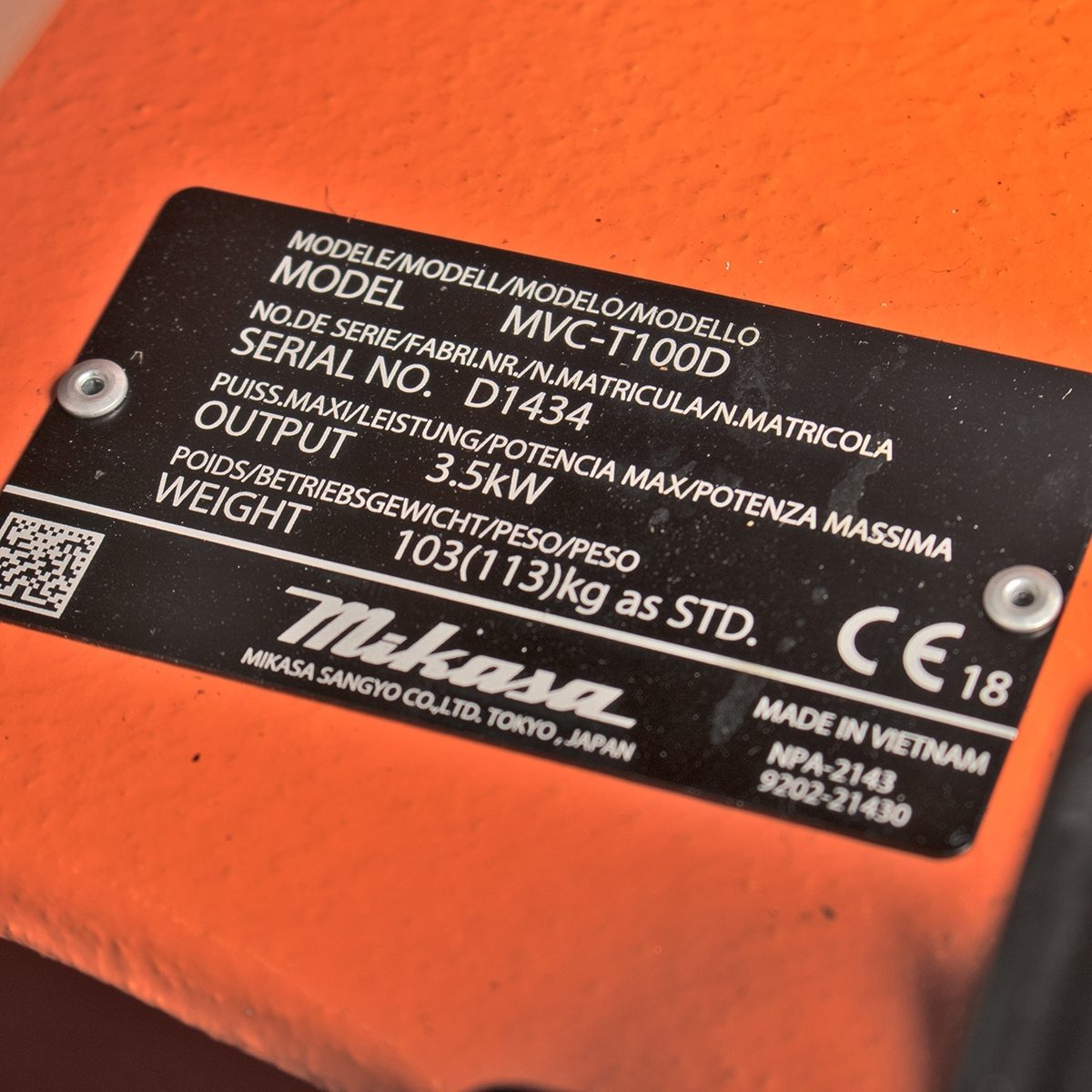 MVC-T100DC เครื่องตบดิน (YANMAR DIESEL)