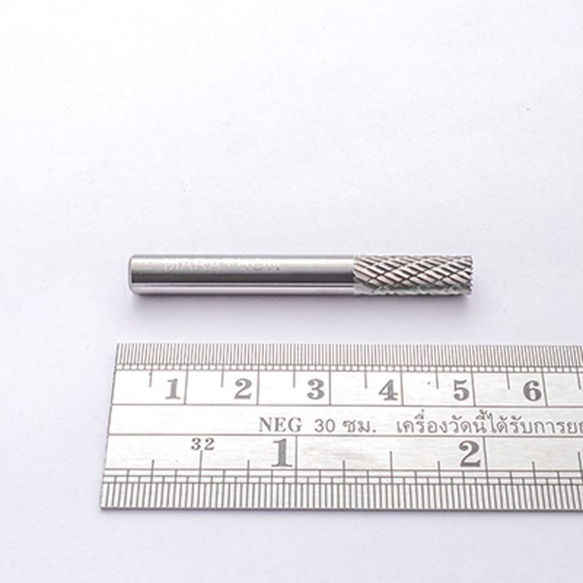 MARATHON เหล็กเจียคาร์ไบด์ทรงกระบอกหัวมีคมกัด รุ่น DOUBLE CUT SB-1M เส้นผ่านศูนย์กลาง 6 มม. แกน 6 มม. ความยาวคมกัด 19 มม. สำหรับงานโมลด์ (มา