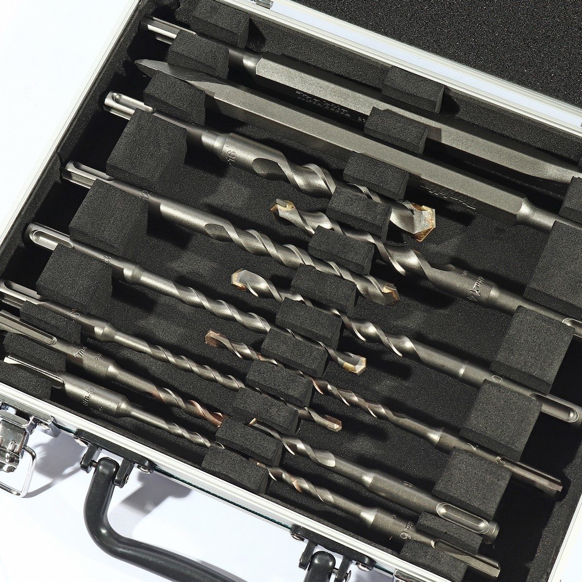 MAKITA ชุดดอกสว่าน+สกัด SDS 13 ดอก/กล่อง D-42400 (มากีต้า)