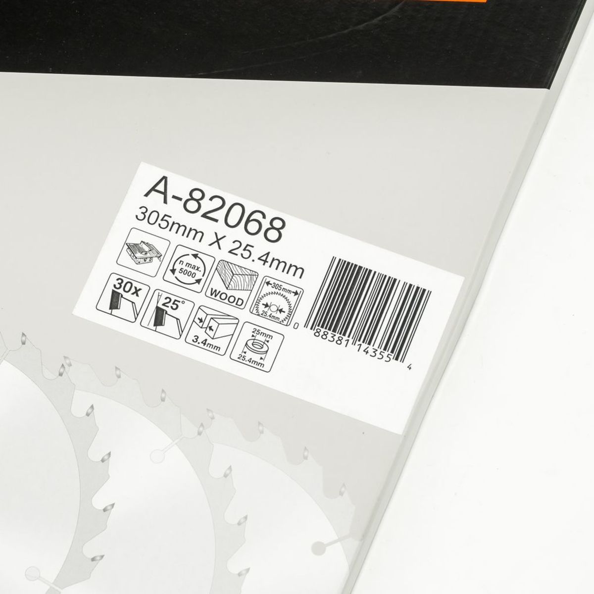 MAKITA ใบเลื่อยวงเดือนคาร์ไบด์สำหรับตัดไม้ 12 นิ้ว 30 ฟัน รุ่น A-82068 เส้นผ่านศูนย์กลาง 305 มม. หนา 3.4 มม. (มากีต้า)