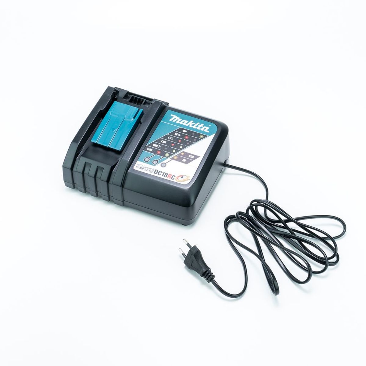 MAKITA เครื่องชาร์จแบตเตอรี่ 18 โวลต์ (ชาร์จเร็ว) รุ่น DC18RC กำลังไฟ 240 วัตต์ ใช้กับแบต BL1830B / BL1850B / BL1860B / BL1815N (มากีต้า)