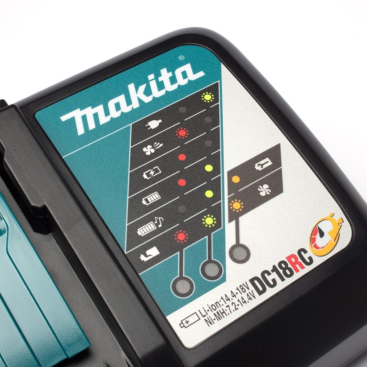 MAKITA ชุดแบตเตอรี่และแท่นชาร์จ 18 โวลต์ รุ่น MKP1RF182 ประกอบด้วย แบตเตอรี่ BL1830B (3 แอมป์) 2 ชิ้น + แท่นชาร์จเร็ว DC18RC + กล่องเครื่องม