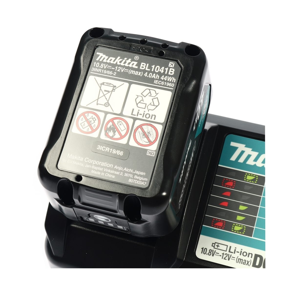 MKP1WM122 ชุดแบต BL1041BX2 + DC10WD +BOX
