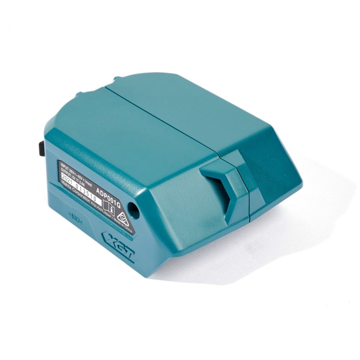 MAKITA ตัวแปลงไฟ USB สำหรับ LI-ION 40V มากีต้า รุ่น ADP001G ใช้กับแบตเตอรี่ 40VMAX รุ่น BL4040 และ BL4025