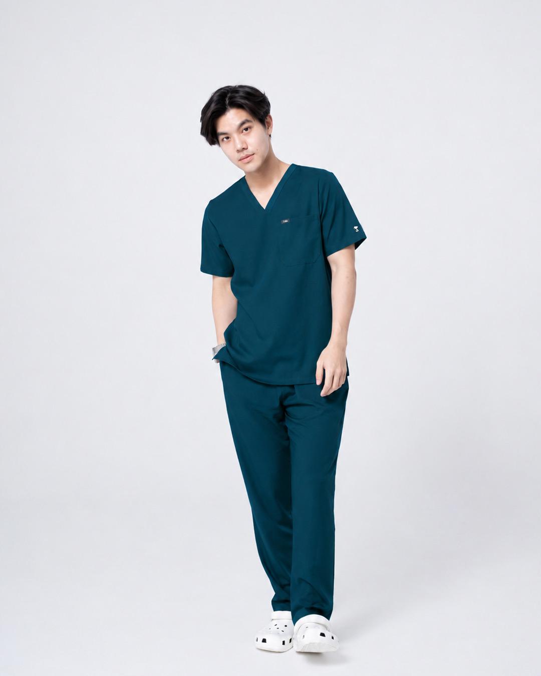 ชุดเซ็ทสนู้ปปี้ ผู้ชาย Sport Club Collection