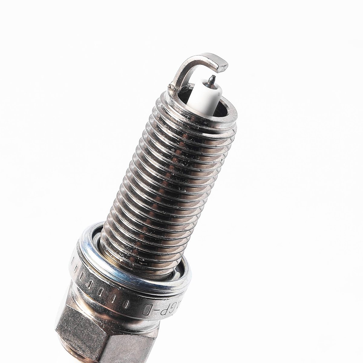 หัวเทียน แบรนด์ เอ็น.จี.เค (NGK) รุ่น NGK G-POWER ใช้กับรถยนต์ รุ่น ALTIS3ZR-FR,2ZR-FE และ 1ZR-FE แกนกลางทำจาก Platinum Alloy แกนกลางโต 0.6 