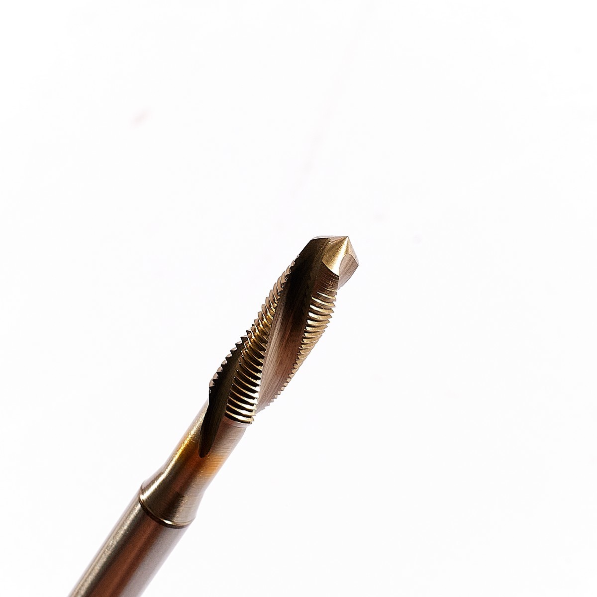NACHI L7968_M6x0.75 ต๊าปร่องเกลียว รุ่น SG Tap Burrless ขนาดเกลียวต๊าป M6 X 0.75 มม. ความยาวฟัน 19 มม. ความยาวรวม 62 มม. (นาชิ)