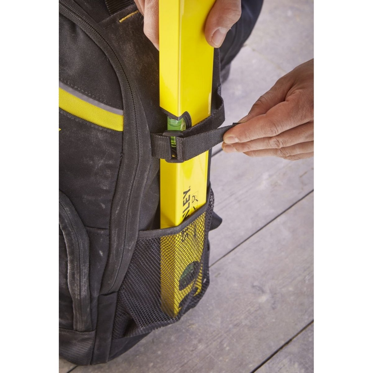 STANLEY กระเป๋าเป้รถเข็น ขนาด 38x18x46 ซม. (สแตนเล่ย์)