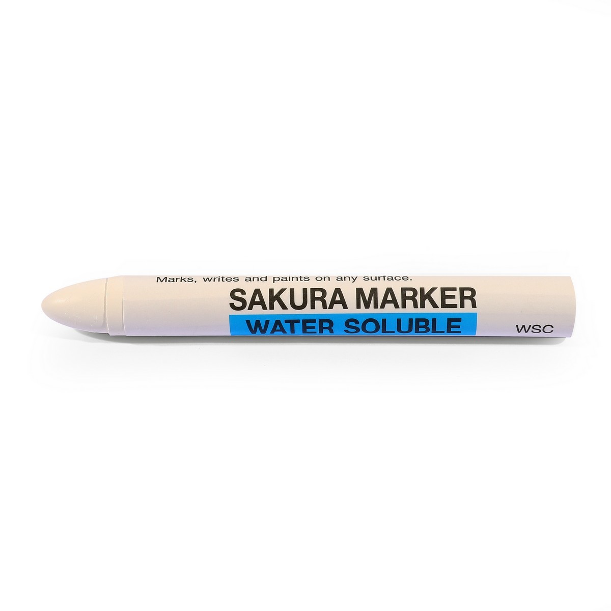 SAKURA ปากกามาร์คเกอร์ สีขาว รุ่น WSC-50 สีไม่ซีดจาง เช็คทำความสะอาดได้ สำหรับงานเขียนยาง, กระจก, เหล็ก, ไม้ ฯลฯ (ซากุระ)