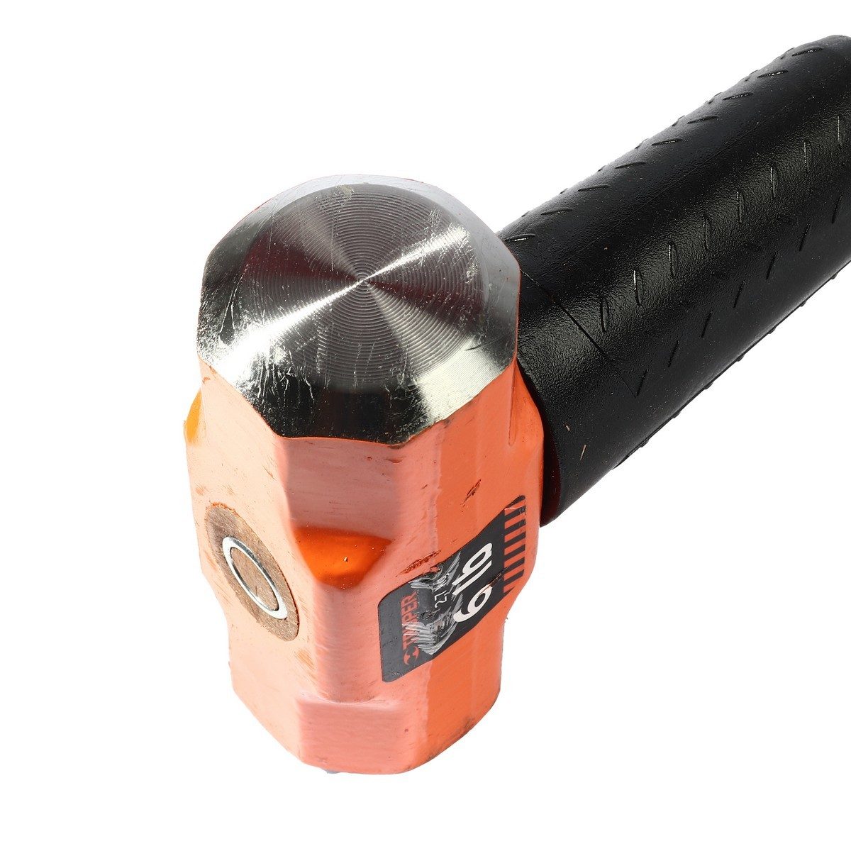 ค้อนปอนด์ ด้ามไม้ 6 ปอนด์ ทรูเปอร์ (TRUPER) รุ่น 16509 ขนาดยาว 36 นิ้ว หัวเหล็กกล้าคาร์บอนสูง ด้านหน้าที่มีการกลึงและเอียงทำให้ลดโอกาสเกิดอุ