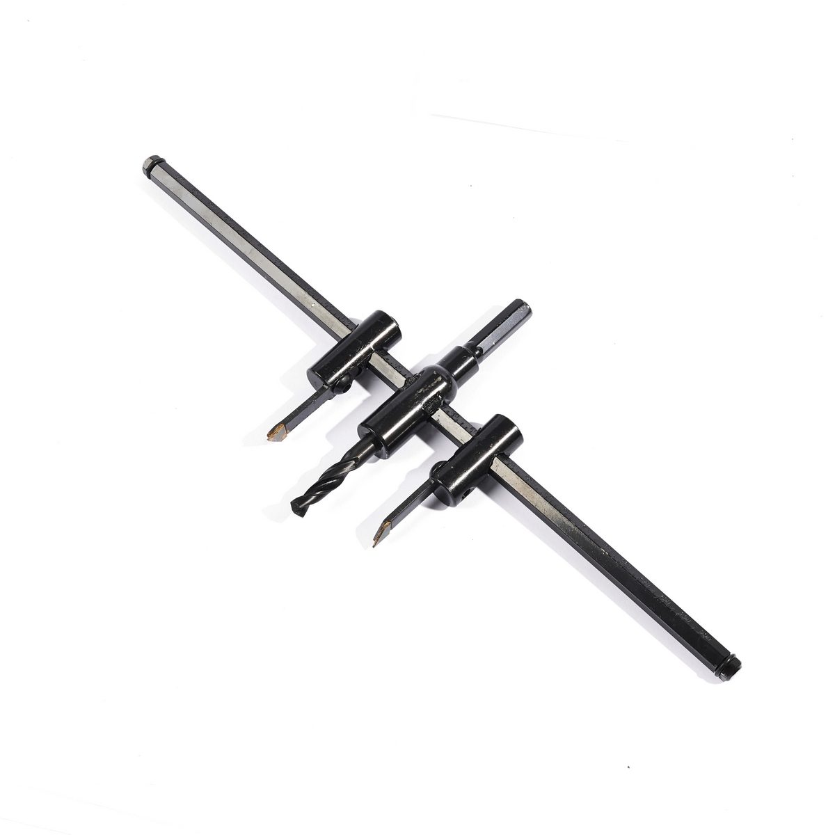 TWIN STAR ดอกโฮลซอเจาะฝ้า ปรับระดับได้ตั้งแต่ ขนาด 30-300 มม. เหมาะสำหรับเจาะเพดาน หรืองานเจาะรูกลมทั่วไป ามารถเจาะรูกลมได้หลายขนาด สามารถใช