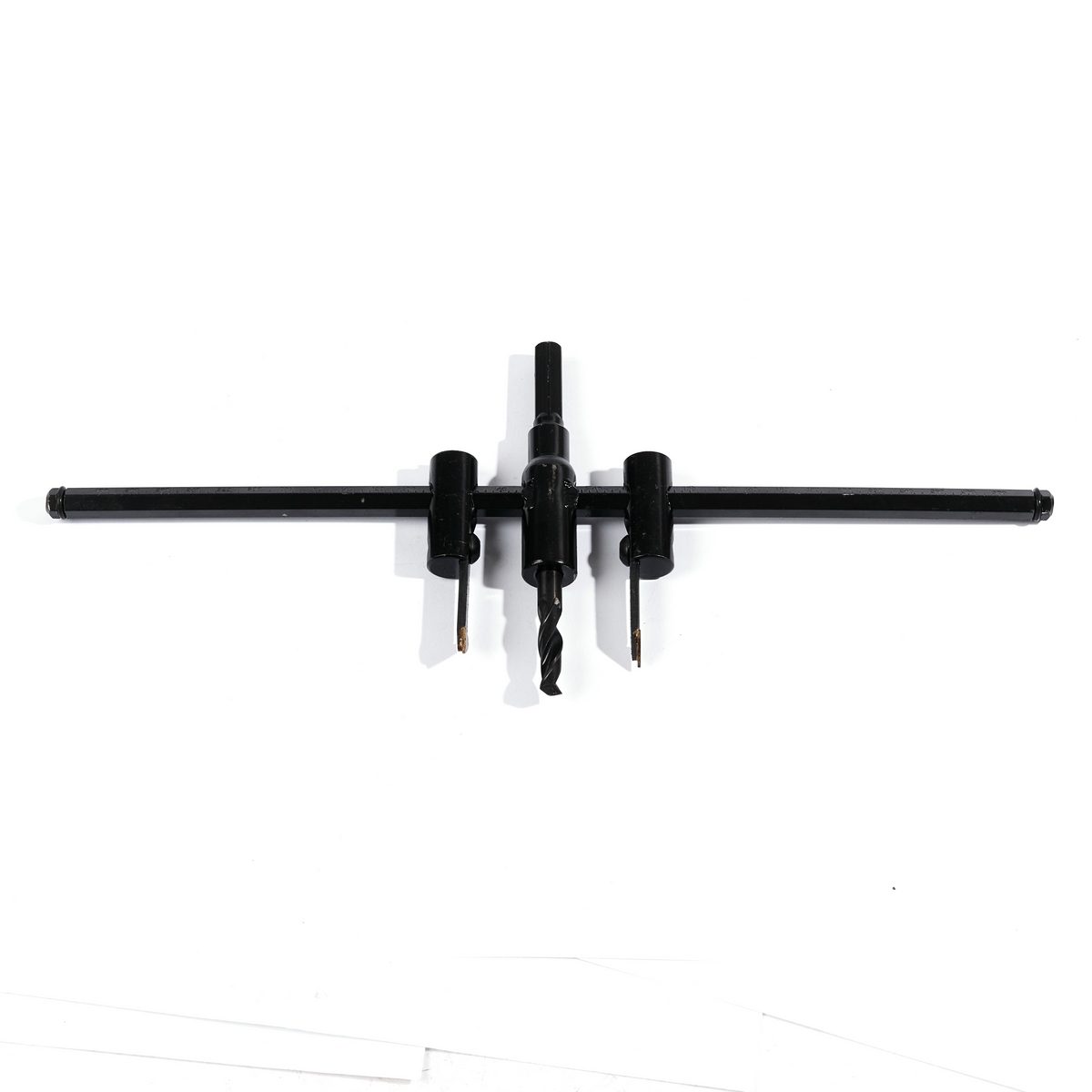 TWIN STAR ดอกโฮลซอเจาะฝ้า ปรับระดับได้ตั้งแต่ ขนาด 30-300 มม. เหมาะสำหรับเจาะเพดาน หรืองานเจาะรูกลมทั่วไป ามารถเจาะรูกลมได้หลายขนาด สามารถใช