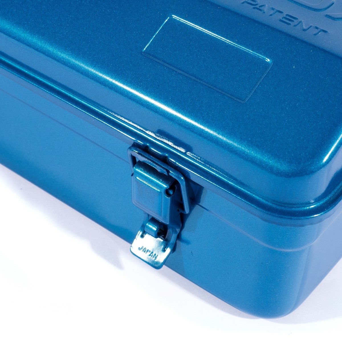 TRUSCO กล่องเครื่องมือสีน้ำเงิน ขนาด 433X168X173.5 มม. ทรงฝาจั่ว รุ่น Y-410-B ผลิตจากเหล็ก สามารถล็อคกุญแจได้ (ทรัสโก้)