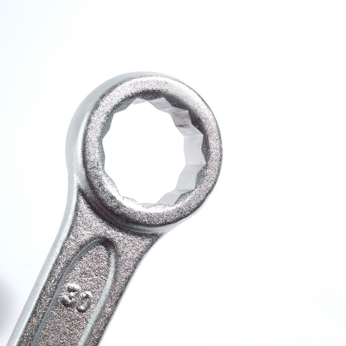 W2060C ประแจแหวนทุบ 30MM