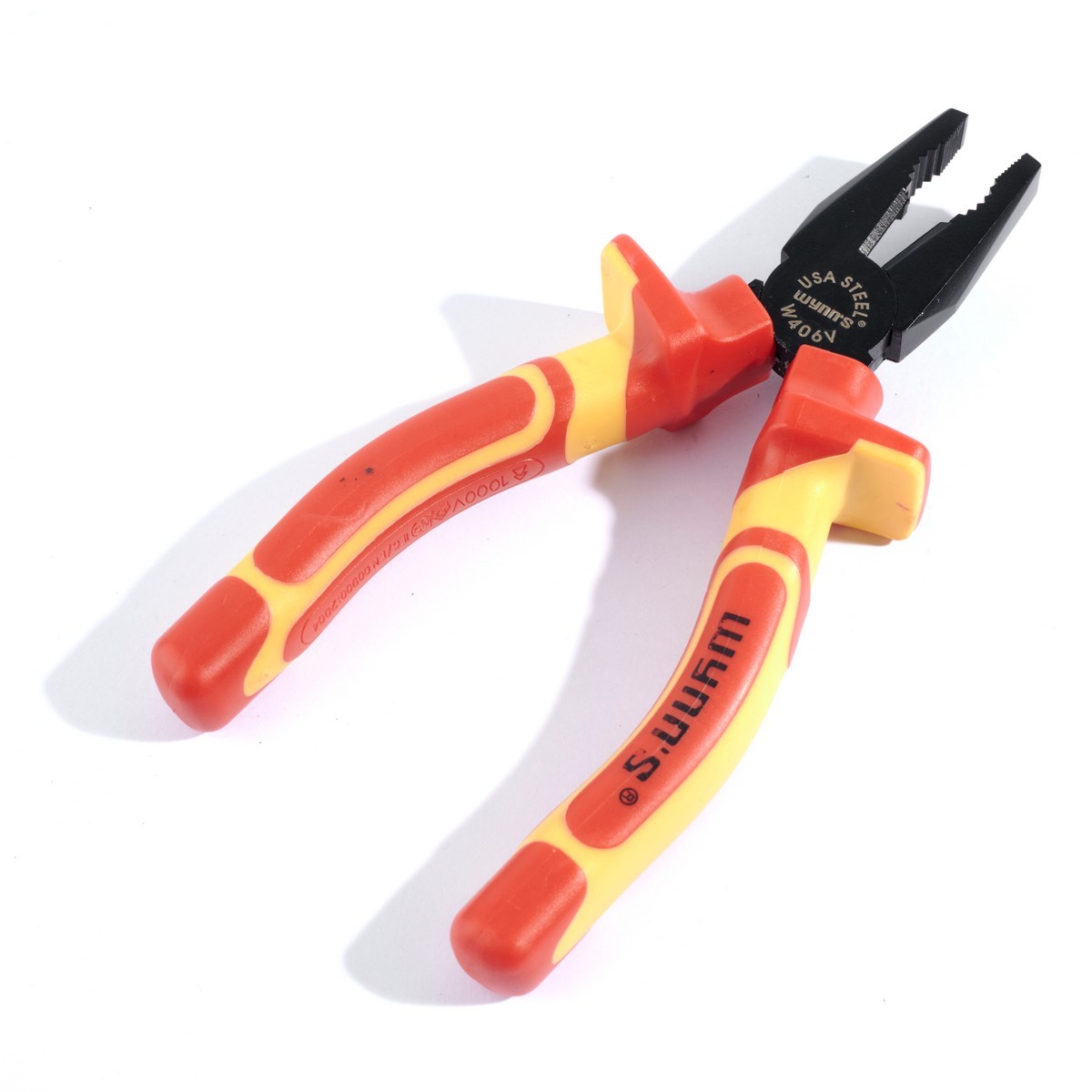 W406V คีมปากจิ้งจกไฟฟ้ารงดันสูง 6"